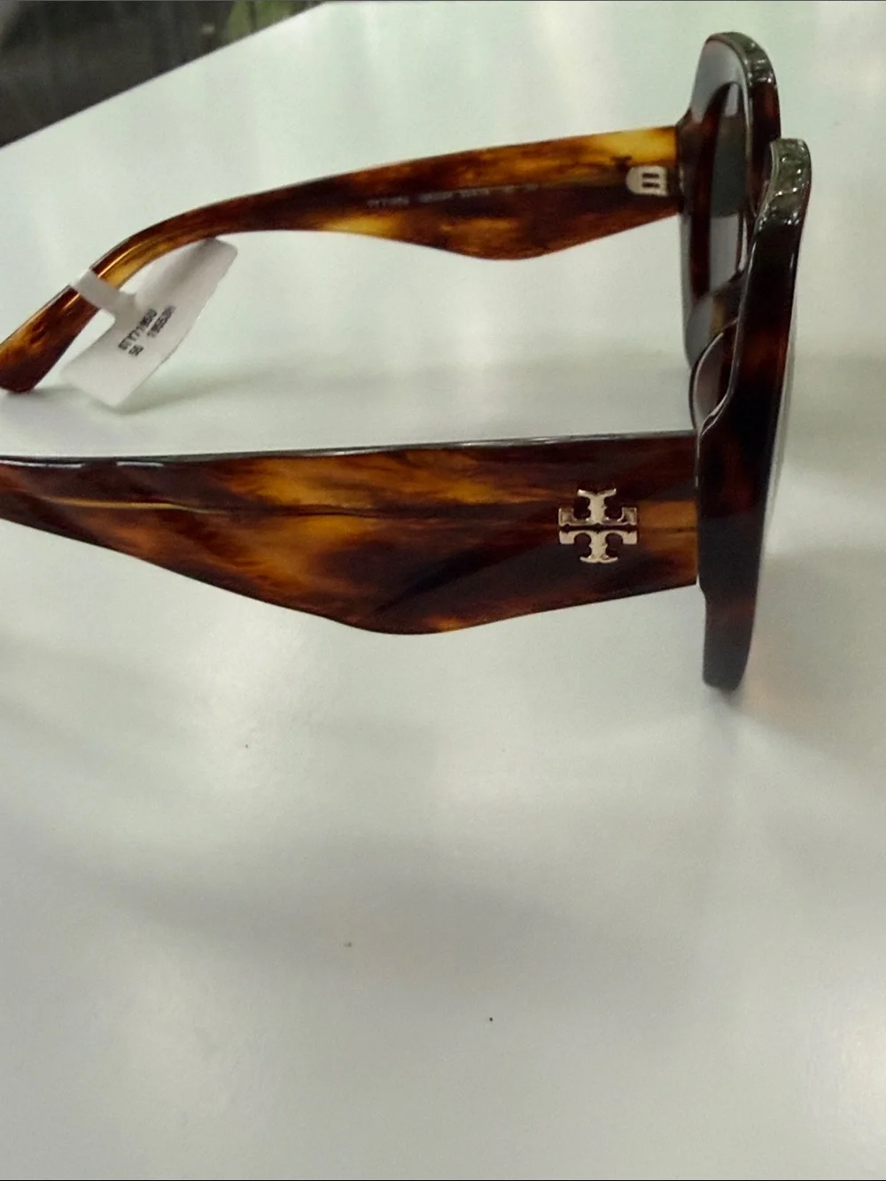 Tory Burch Oversized Tortoiseshell Sunglasses with Orange Case. Brand New